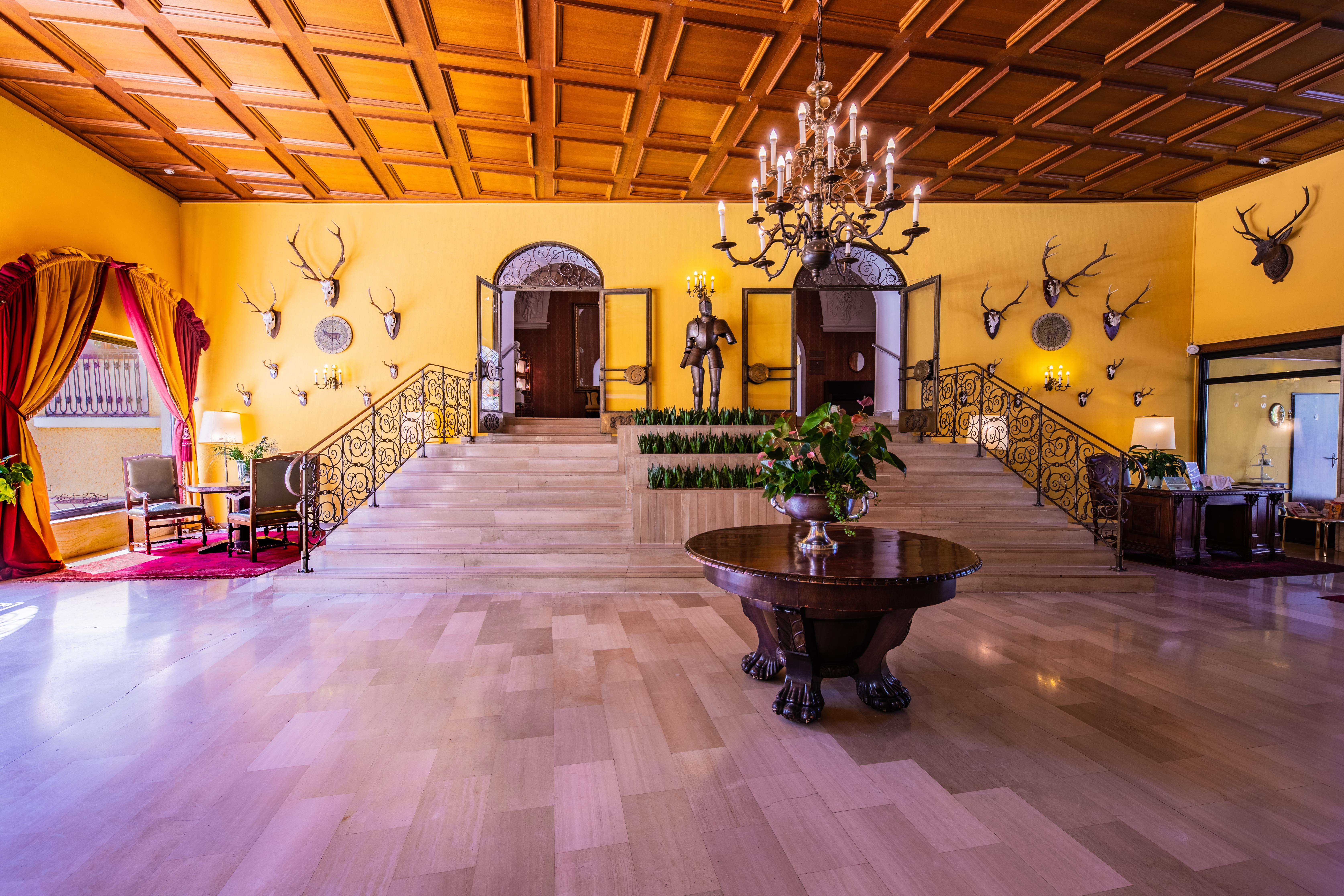 Hotel Schloss Weikersdorf Baden Ngoại thất bức ảnh
