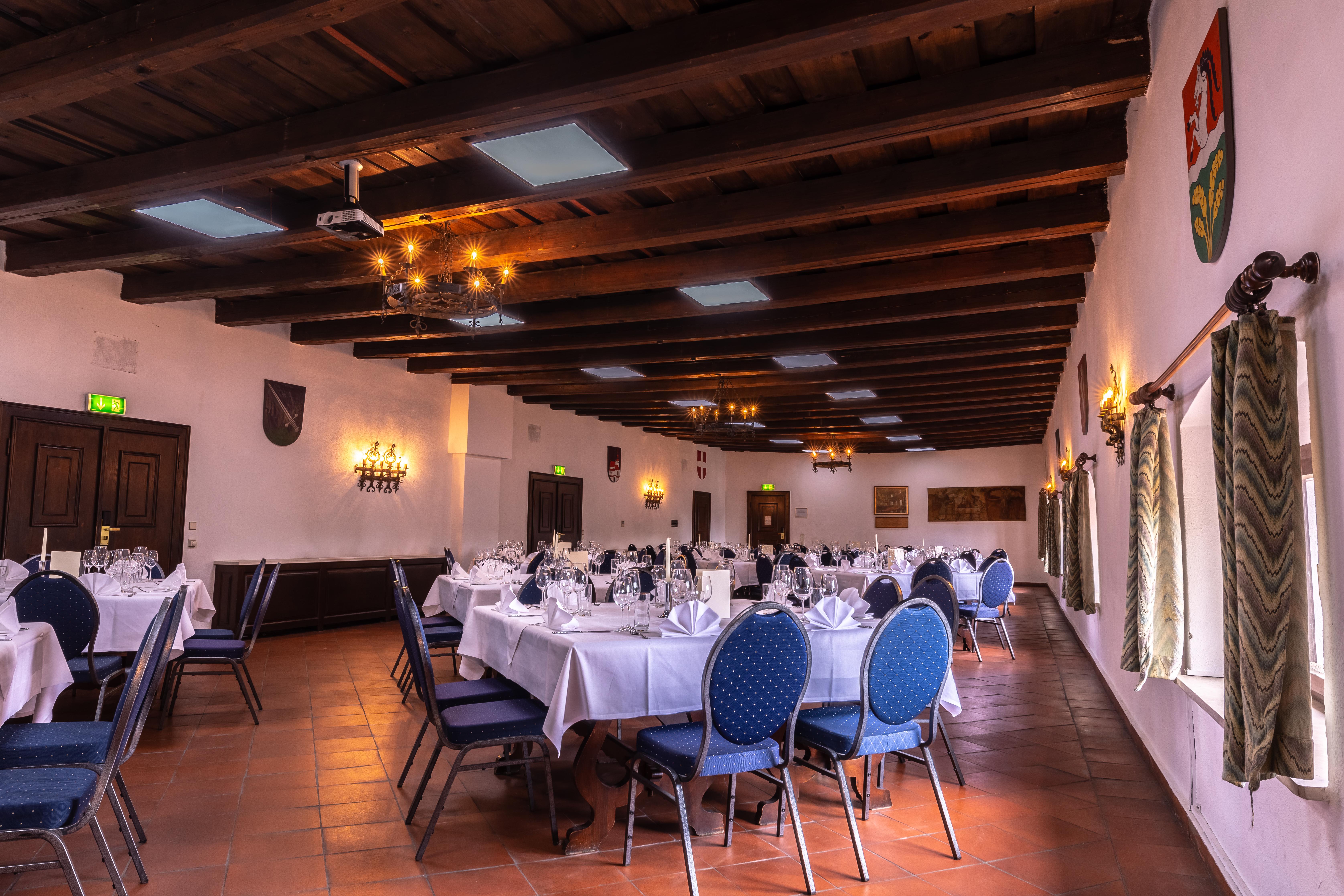 Hotel Schloss Weikersdorf Baden Ngoại thất bức ảnh